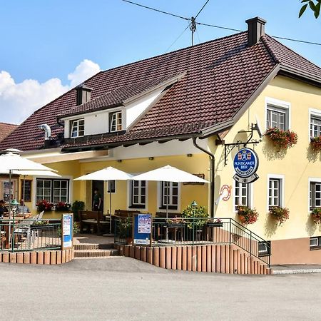 Gaestehaus Hartl - Gasthof Hartl, Vlg Zum Wirt Hotell Neuhaus  Exteriör bild